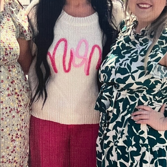 BiBi Cream Sweater with Pink Design - Picture 3 of 3